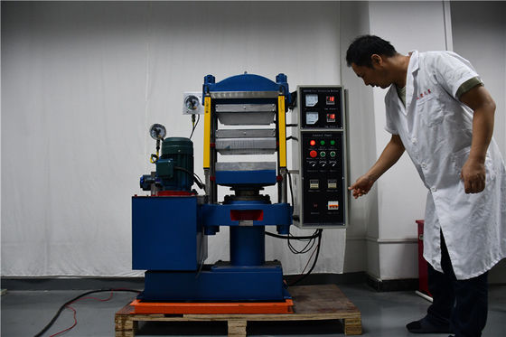 25T 평면 펄카니저 다양한 폼드 제품을 압축하기 위해 350×350mm